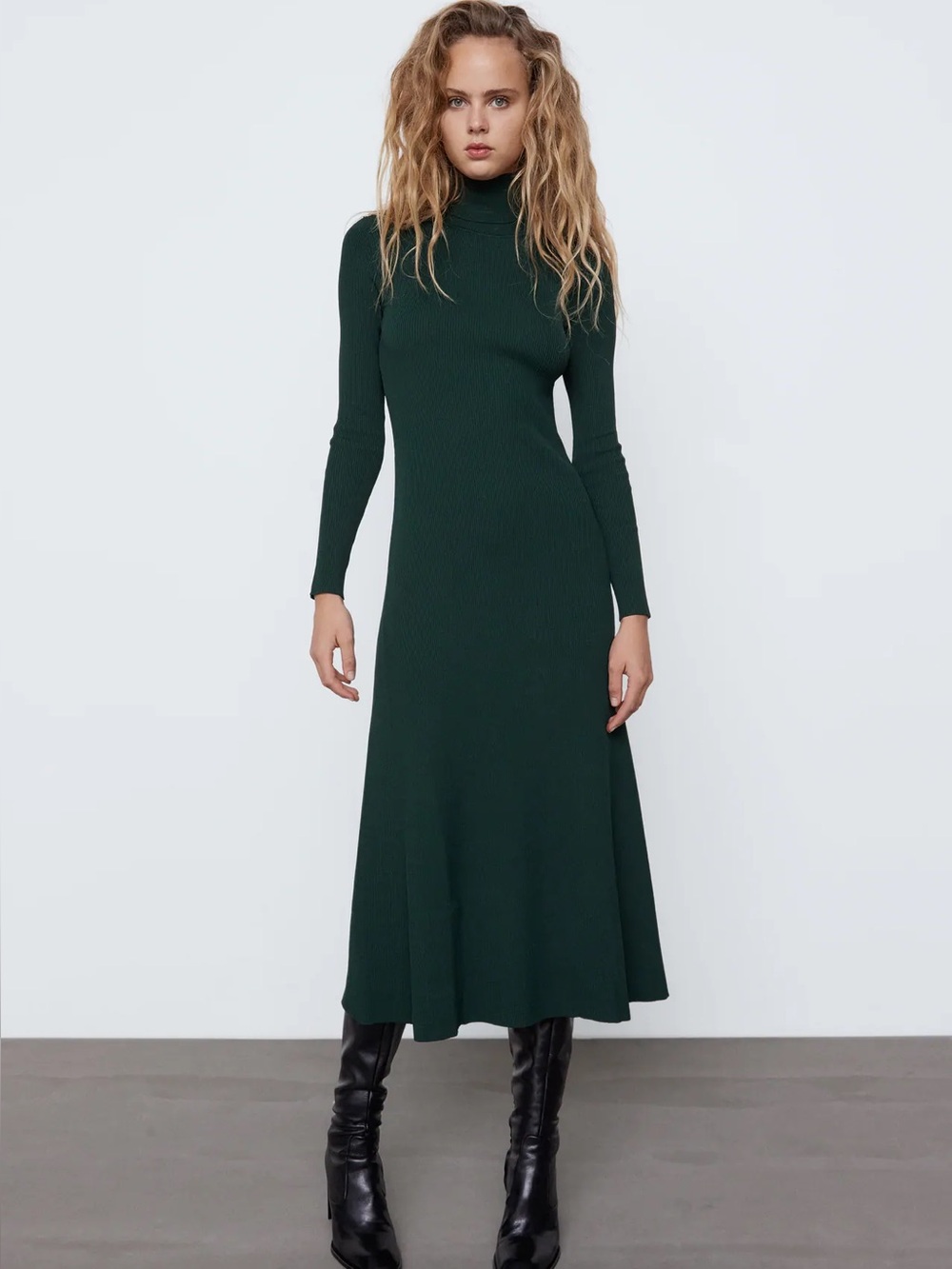 Zara Knit Ribbed Turtleneck Midi Dress Dark Green Long Sleeve Flare Hem Size M